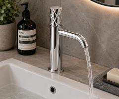 Kite Bathroom Taps and Mixers 