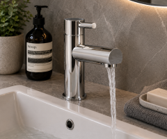 Liscia Bathroom Taps and Mixers 