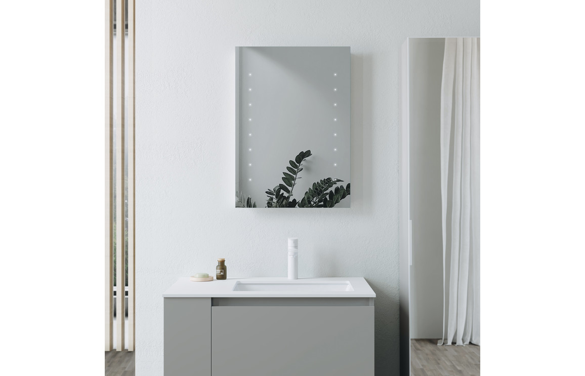 Finlo 500x700mm Rectangle Battery-Operated LED Mirror