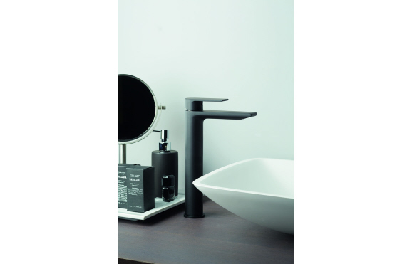 Vema Timea Wall Mounted Bath/Shower Mixer - Matt Black