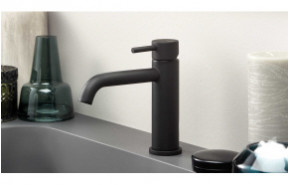 Vema Maira 4-Hole Deck Mounted Bath/Shower Mixer - Matt Black