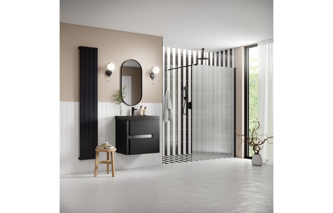 Iconix 1000mm Fluted Wetroom Panel & Support Arm - Black