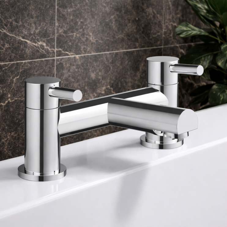 Liscia Bath Filler - Chrome Bathroom Taps