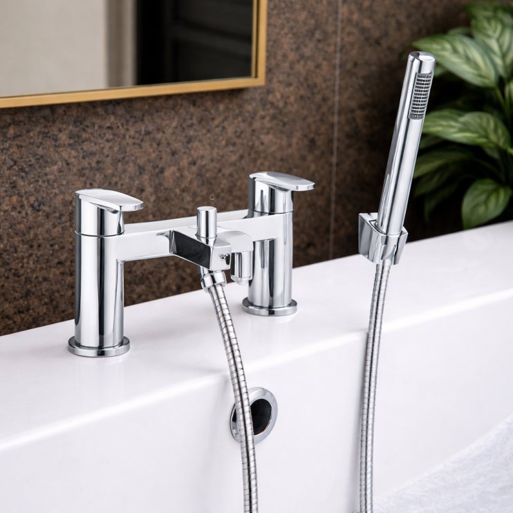 Santo Bath/Shower Mixer & Bracket - Chrome Bathroom Taps